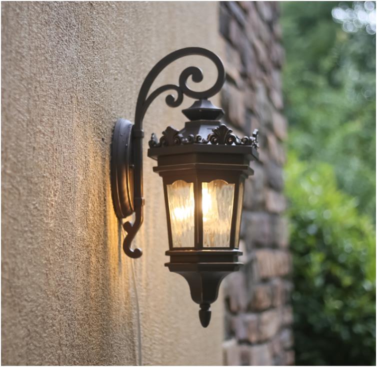 Mount Sconce Black Metal Outdoor Classical Wall Light Fixes med Clear Glass